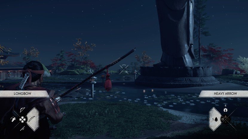 Fant&ocirc;me de Tsushima visant avec un long arc
