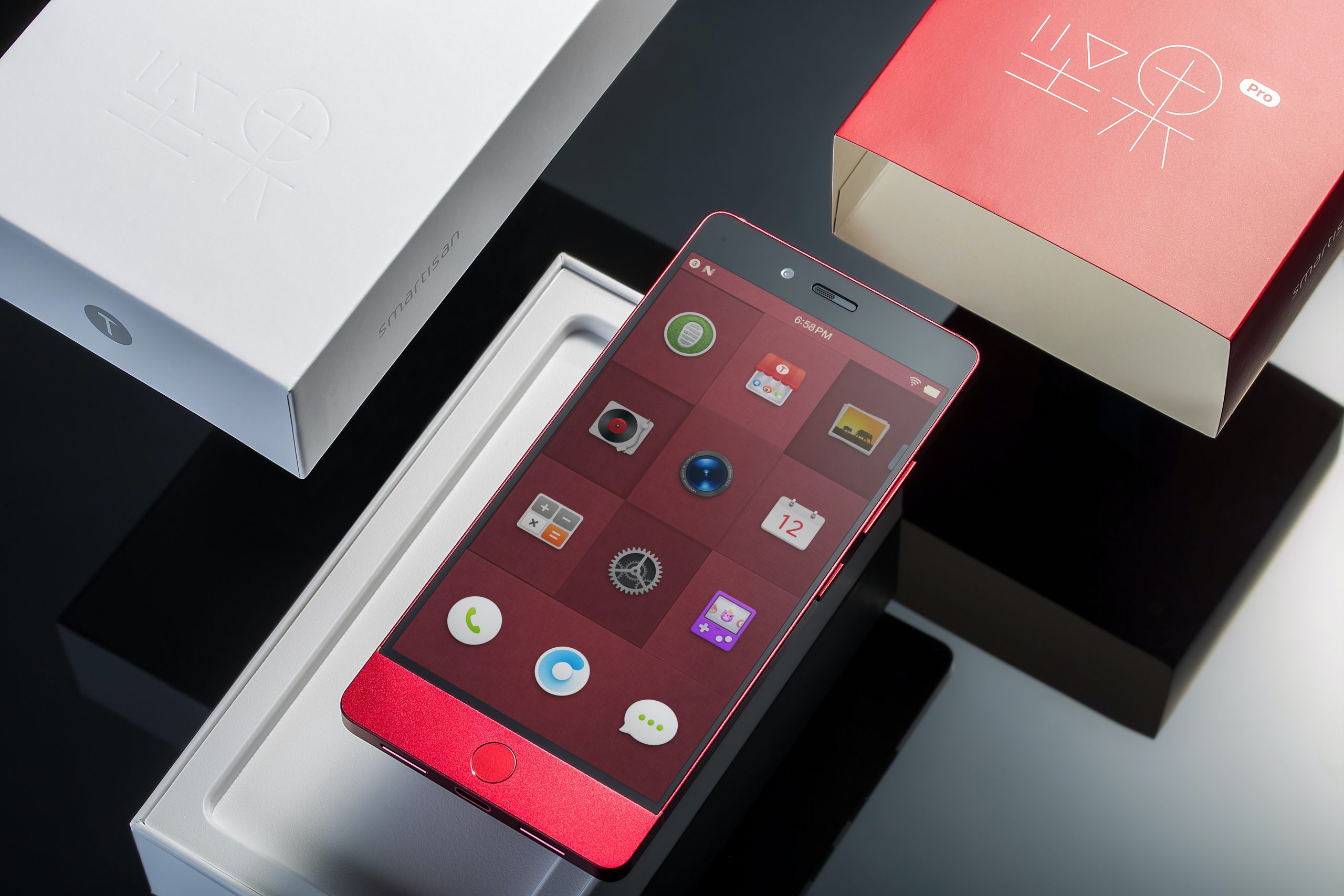 OnePlus 8T : comment est son design unboxing ?