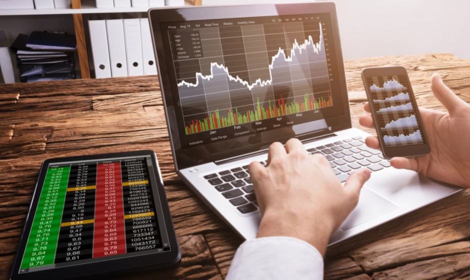 Qu'est-ce que l'option de courtier en crypto-monnaie en ligne?