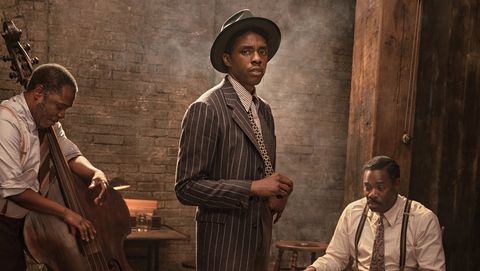 chadwick boseman dans la m&egrave;re du blues