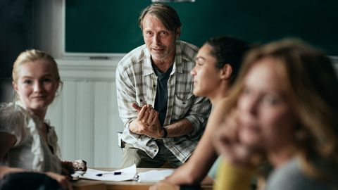 Mads Mikkelsen dans un autre tour